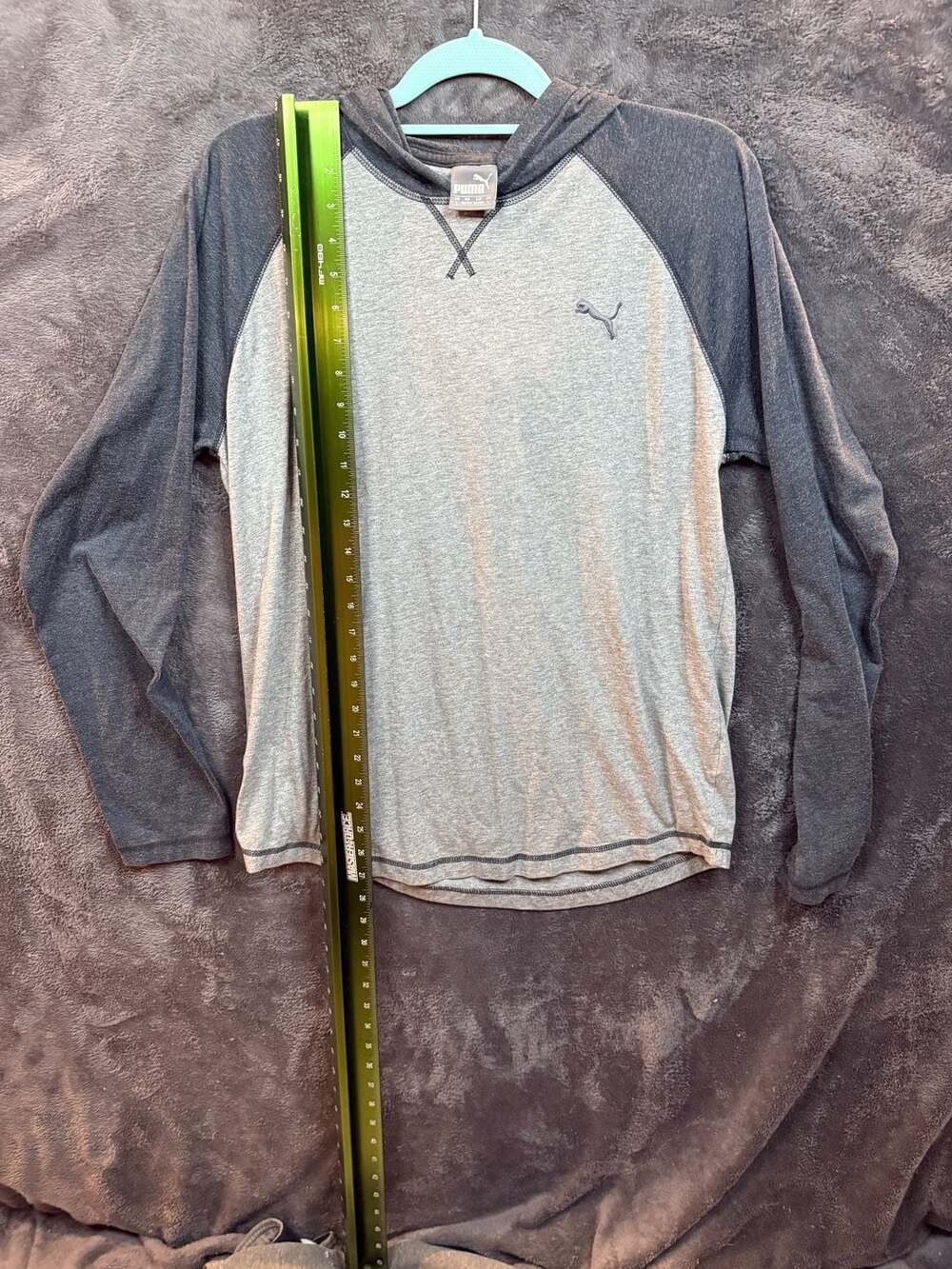 Puma Lightweight Hoodie Size L Gray Raglan Long Sleeve Pullover